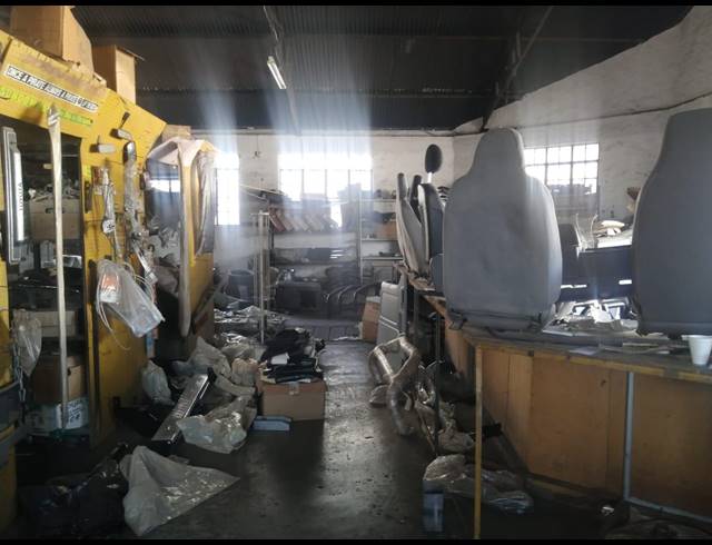 339M² WAREHOUSE FOR SALE IN FERREIRASDORP